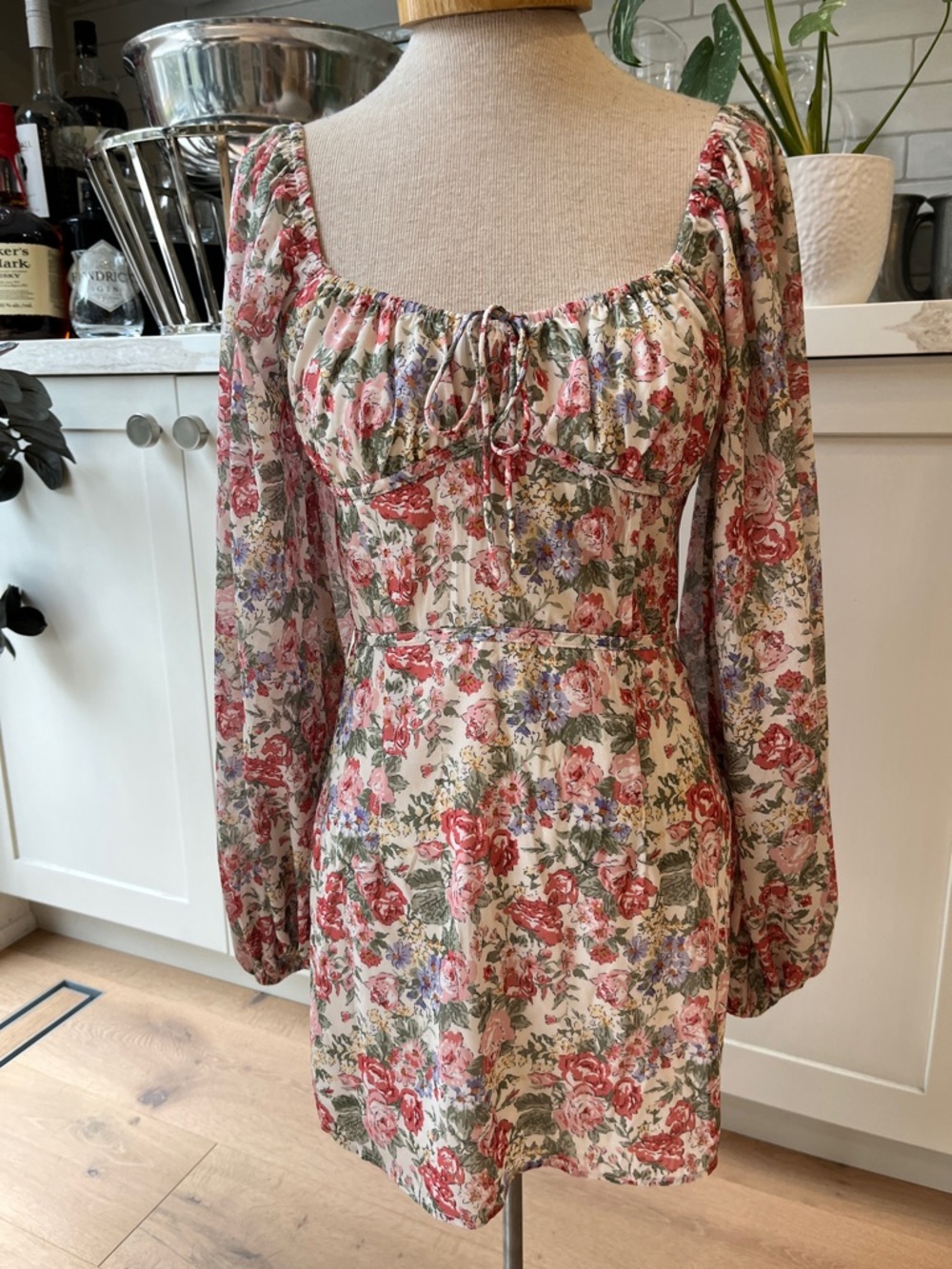 Sabo Floral Puff-Sleeve Mini Dress Cream Rose Green Purple designed in Australia - Picture 4 of 13